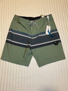 VISSLA Cheater 5 Boardshorts Green with Navy and Gray Stripes 32” Waist